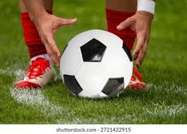 ⚽️ ｜ 球进啦进啦进啦进啦进啦！！！！！！ 皮波·查韦斯接卡尔精妙传中，在几码处轻巧垫射，打入其拜仁生涯首球！ 🔴 #RBSFCB ｜ 0-3 ｜ 75' ⚪ 来源：拜仁官方推特